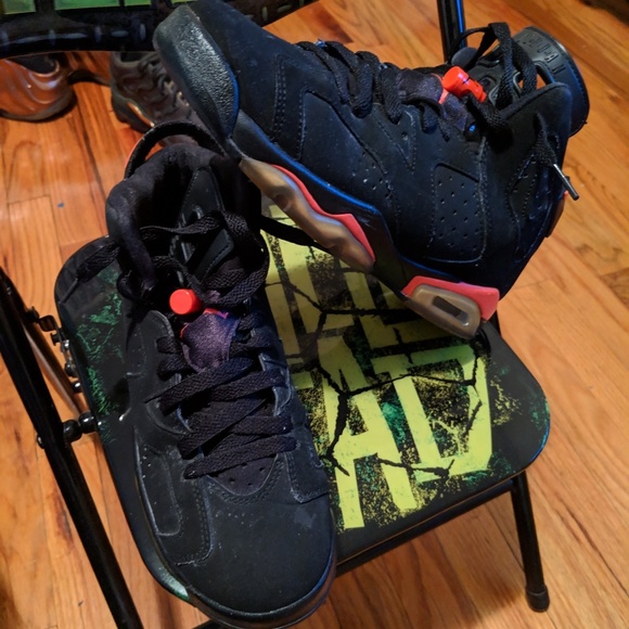 Air Jordan 6 - Picture 2 of 4